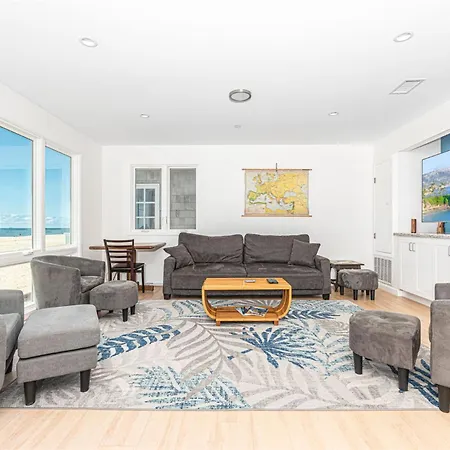 Renovated 3Br Oceanfront W- Panoramic Views By Beachview Rentals